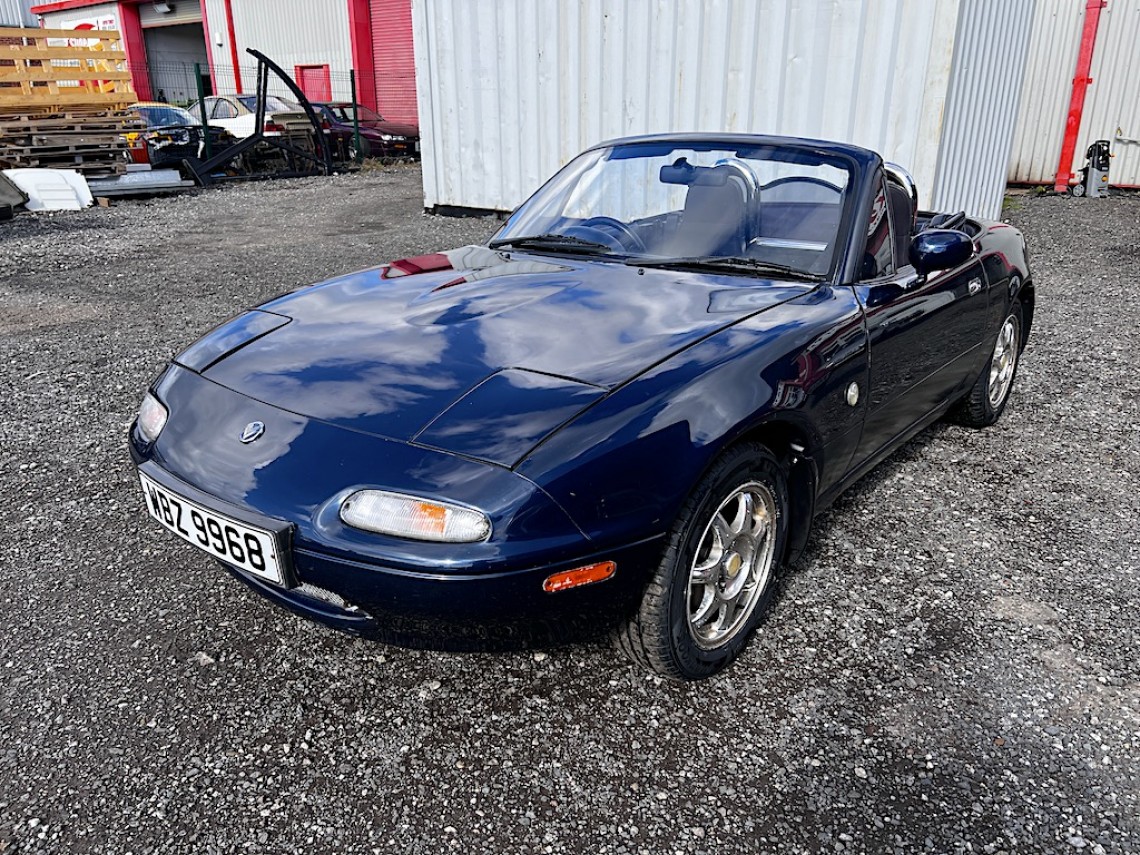 1998 Mazda Eunos Mk1 1 8 B2 Limited Special Edition In Stunning